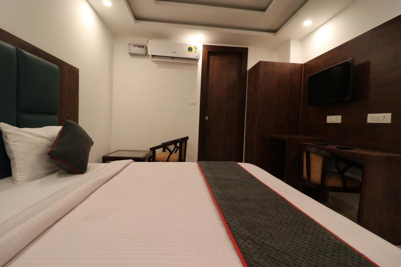 Hotel Krone A Family Hotel Near Igi Airport Delhi Nueva Delhi Exterior foto