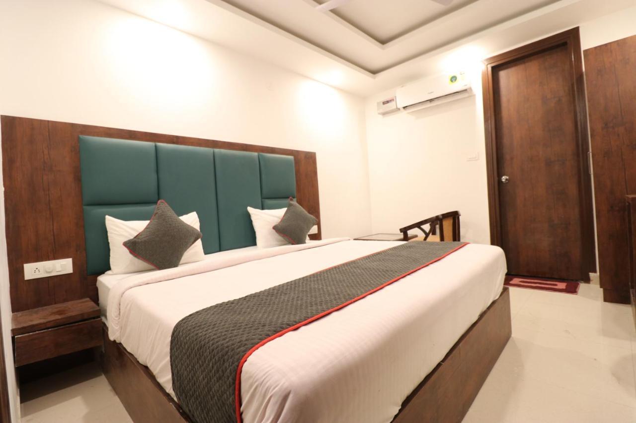 Hotel Krone A Family Hotel Near Igi Airport Delhi Nueva Delhi Exterior foto