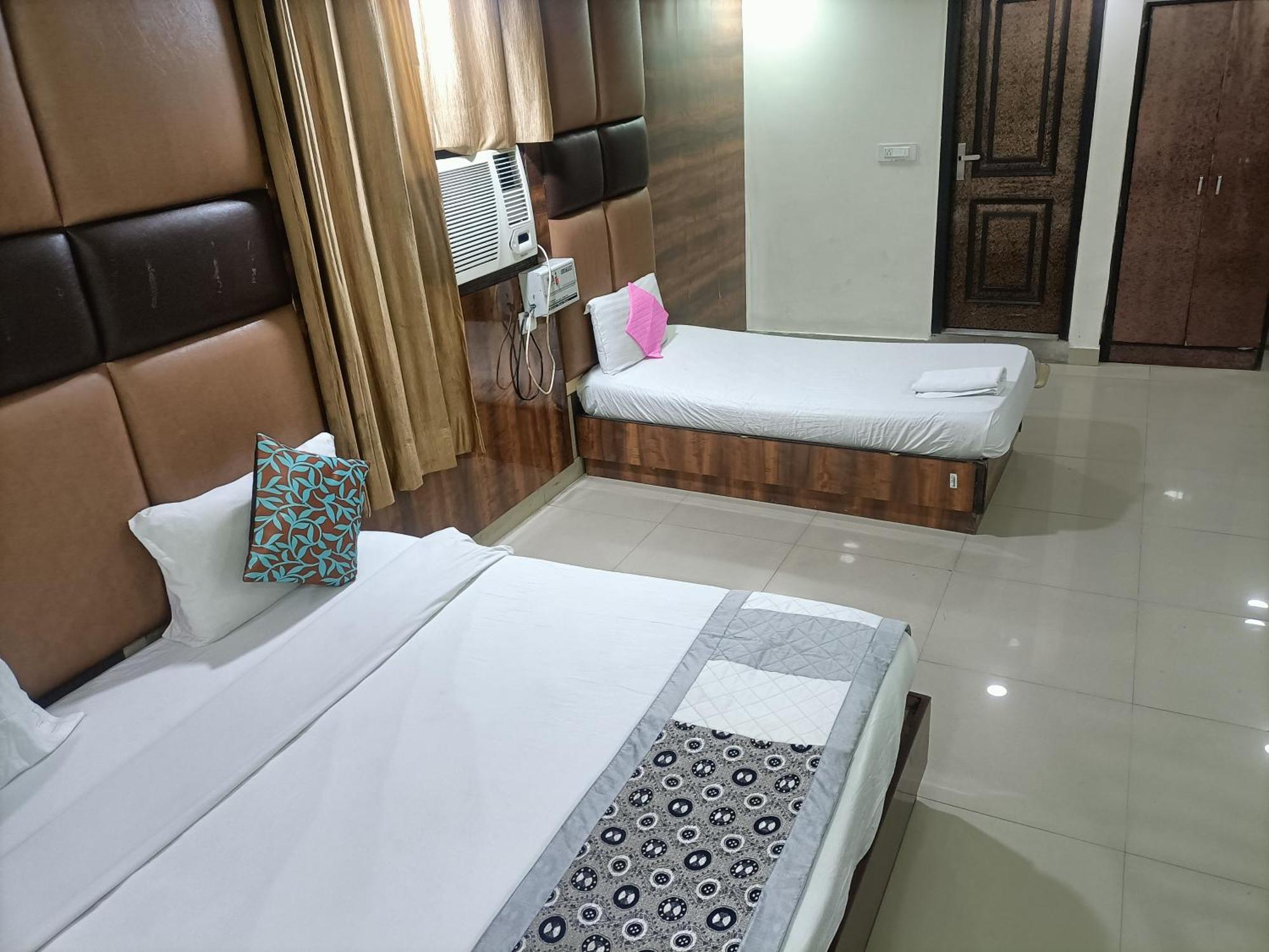 Hotel Krone A Family Hotel Near Igi Airport Delhi Nueva Delhi Exterior foto